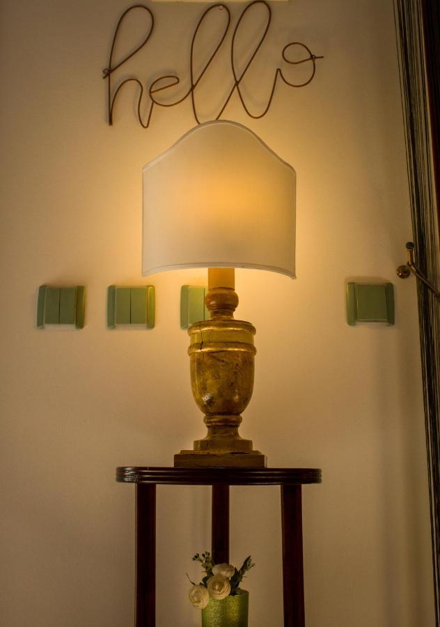 9 Stylish Suite In Unirii Square Τιμισοάρα Εξωτερικό φωτογραφία