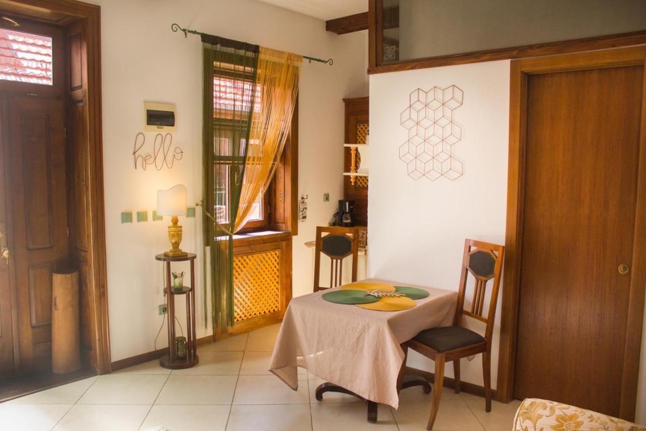 9 Stylish Suite In Unirii Square Τιμισοάρα Εξωτερικό φωτογραφία